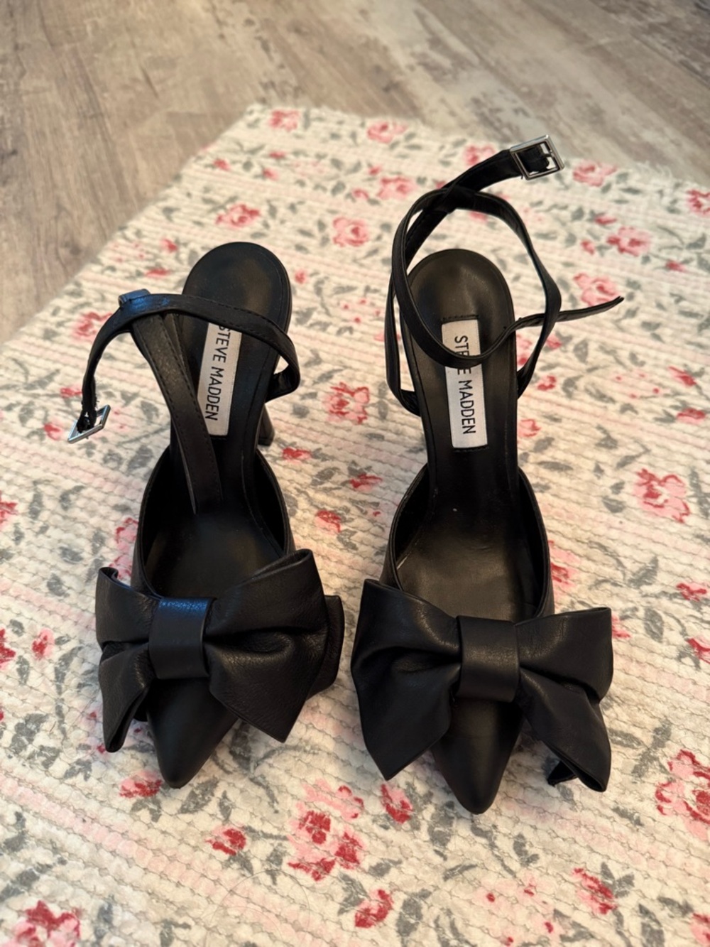 Steve Madden Black Bow Pointed Toe Ankle Strap Heels